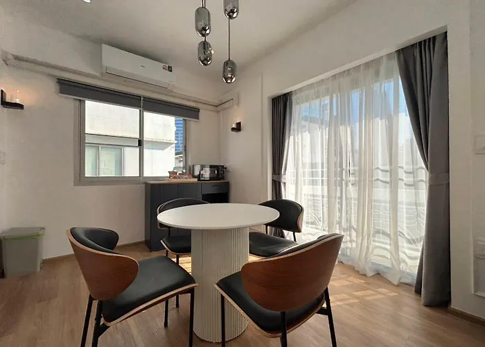 公寓 Silom I Private For 6 Guests Near Bts Chong Nonsi 曼谷