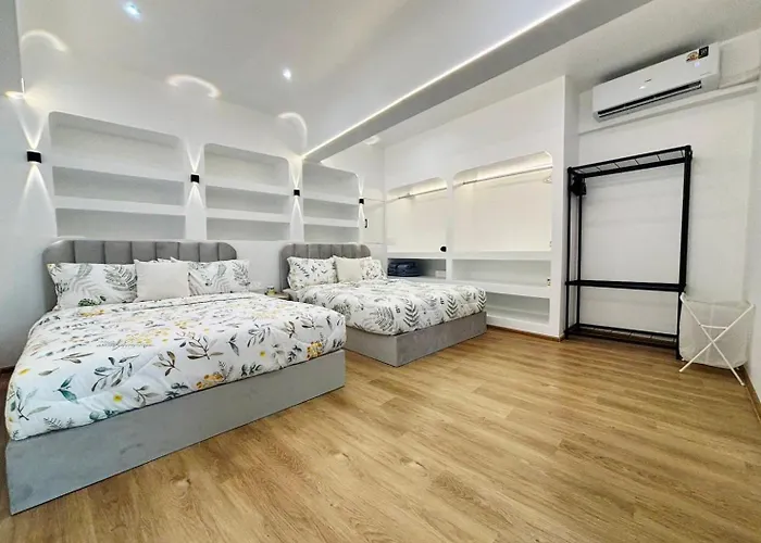 Silom I Private For 6 Guests Near Bts Chong Nonsi 公寓 曼谷