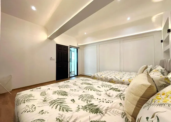 Silom I Private For 6 Guests Near Bts Chong Nonsi * 曼谷