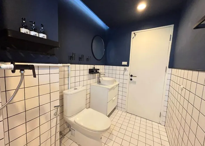 Silom I Private For 6 Guests Near Bts Chong Nonsi 曼谷